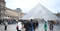 A heist fit for Hollywood, a loss felt in Paris