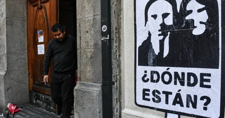 Nunca es tarde: Chile ofrece disculpas en Londres a familia de Leopoldo García, torturado por la dictadura