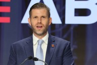 Eric Trump afirma que su padre está "salvando el cristianismo" y "salvando a Dios"