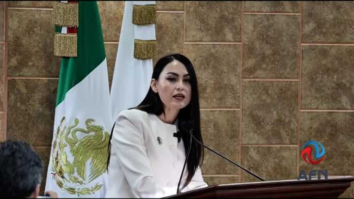 Denuncia Gilvaja presuntas extorsiones contra ambulante en Tijuana