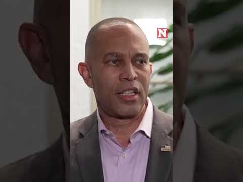 Jeffries Says GOP Won’t Negotiate Without 'Permission' From Trump