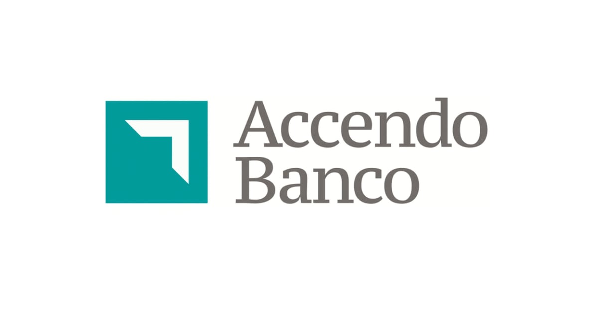 Renuncia director del Banco Accendo