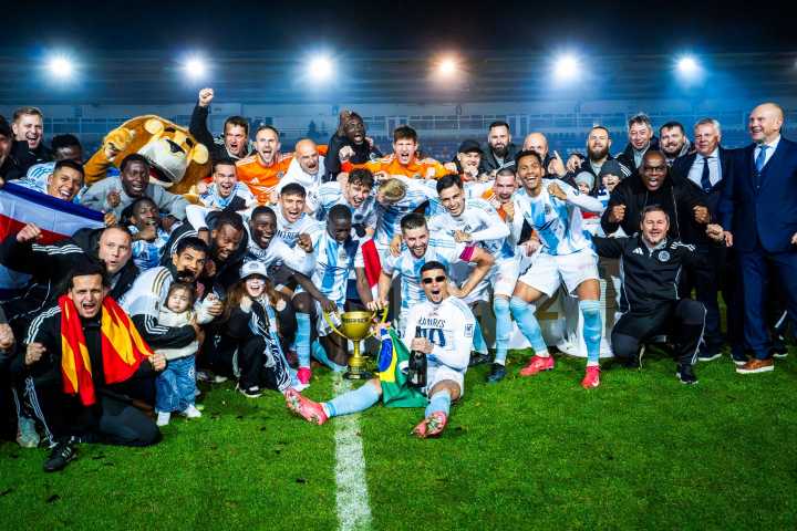 Joao Grimaldo salió campeón de la Liga de Letonia con el Riga FC al empatar con el Tukums 0