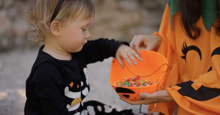 Quincie Douglas Center hosts annual Trunk