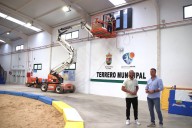 Marcador nuevo en el terrero de lucha de Uga