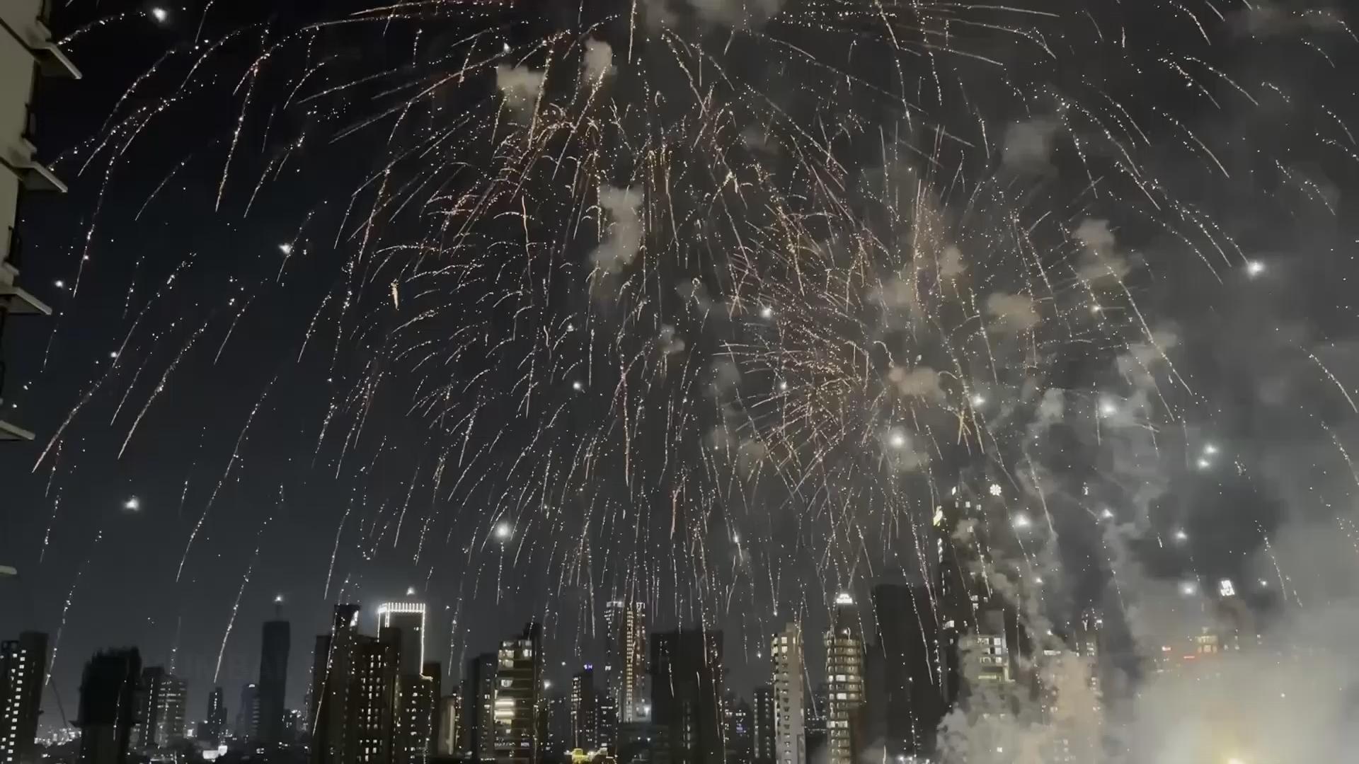 Lights lit across India to mark Diwali