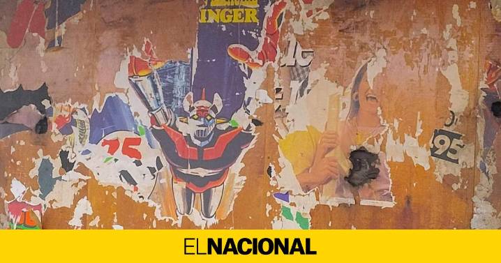 Mazinger Z aparece en los túneles del Metro de Barcelona