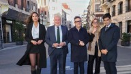 Valladolid extiende la alfombra con los colores corporativos de Unicaja para una nueva edición de la Seminci
