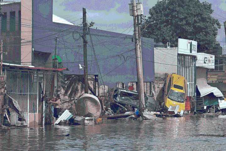 Inundaciones por lluvias: 41 muertos y 21 desaparecidos en 5 estados