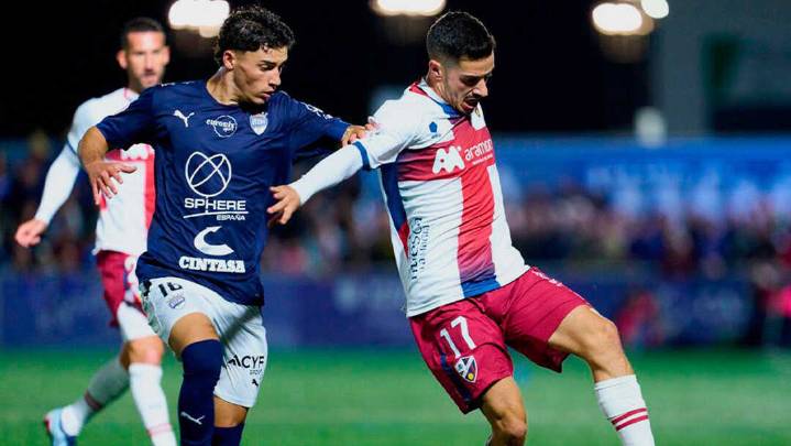 La S.D. Huesca impone su calidad en Santa Ana y elimina a un combativo Utebo