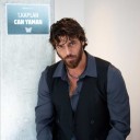 Can Yaman inicia su nueva etapa profesional en Madrid