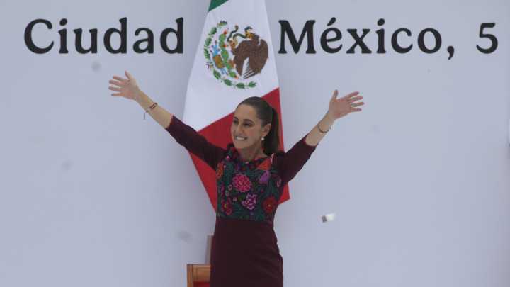 INE desecha quejas del PAN vs Sheinbaum por su informe de gobierno en el Zócalo