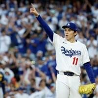 Dodgers down Brewers to take 3