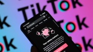 Is social media fueling a culture of outrage? What studies say