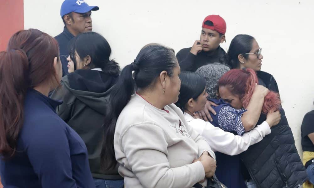 Angustia y destrucción en Huauchinango, un municipio golpeado por las lluvias en México