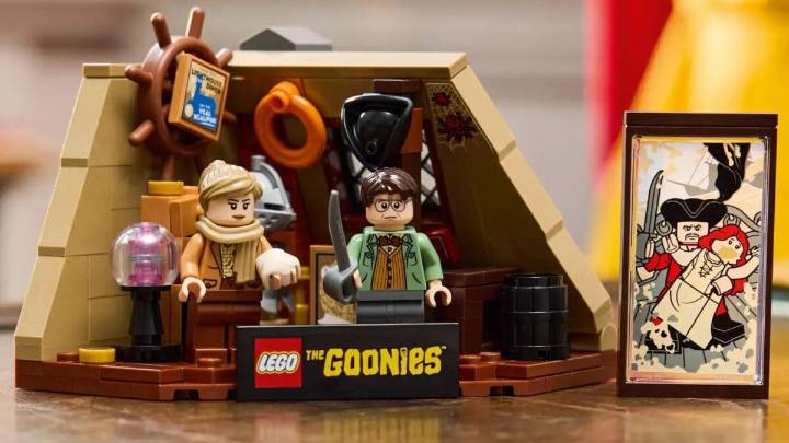 This Tiny Lego 'Goonies' Set Makes the Big One Even Better