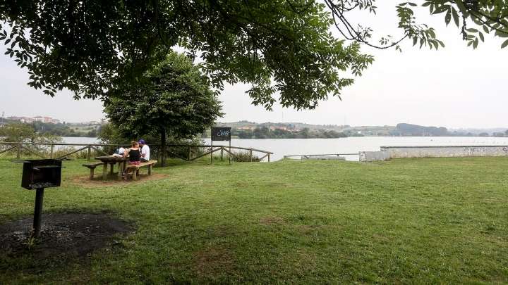Desaparecido en Corvera: buscan a un hombre de 87 años en el entorno del embalse de Trasona