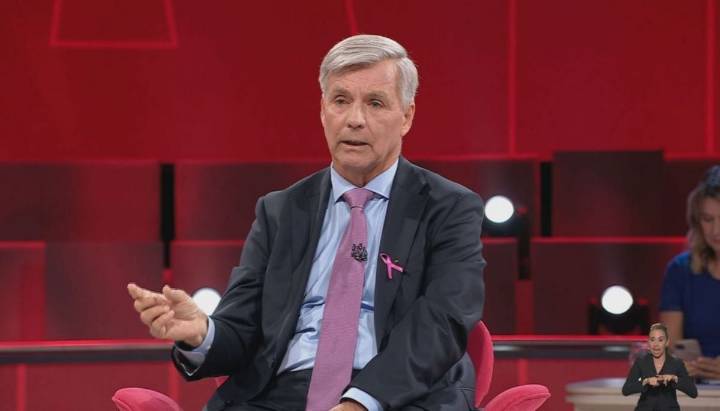 "Si están manipulando molotov o tienen armas, y tienen más de 14 años, Carabineros debe actuar como si fueran mayores de edad"