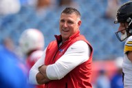 Does Mike Vrabel feel the burden of the Patriots past? His answer was a whopper