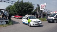 Matan a balazos a pasajero a bordo de taxi en Cuautla