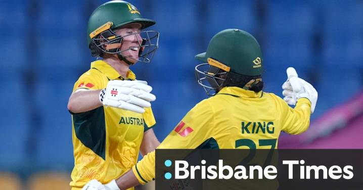 ICC Women’s Cricket World Cup: Beth Mooney’s 109 earns Australia big victory over Pakistan