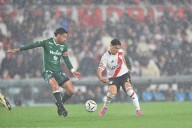 River sigue sin levantar cabeza, cayó ante Sarmiento de Junín y se fue insultado por el público