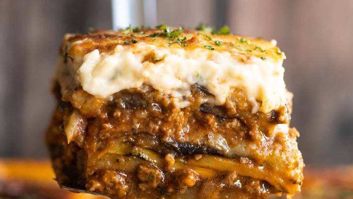 Nikki's Greek Cafe opened in Gulf Gate. Check out some of its menu items: