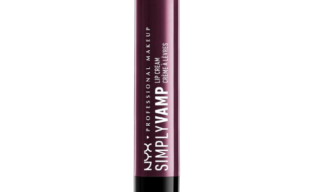 Shoppers ‘Look Like a Vampire’ Thanks to This $8 Lipstick That’s the ‘Perfect Dark Lip Color for Fall'