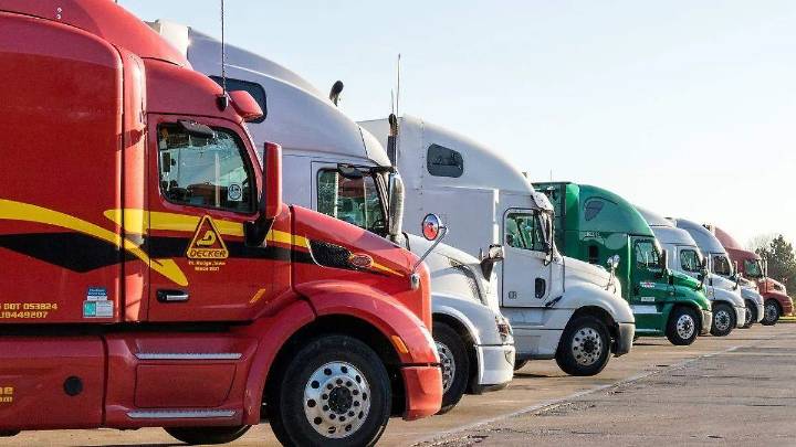 Arancel a camiones pesados encarecerá precios en México y EU