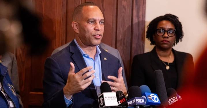 Remap retreat? Illinois Democrats won’t vote on redistricting effort by end of veto session