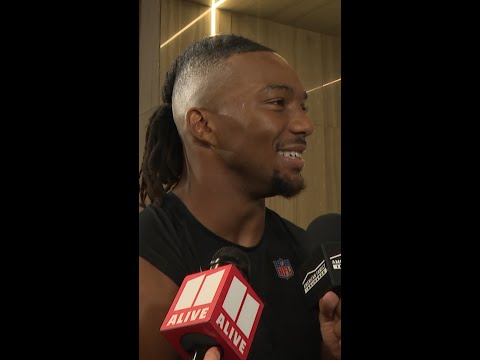 Bijan Robinson interviews Drake London after the pair have a big night against the Bills