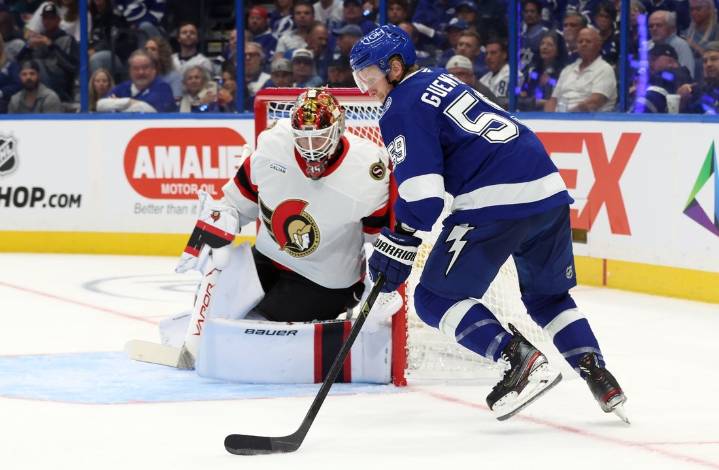 Deadspin | Shane Pinto nets a pair in Senators' triumph over Lightning