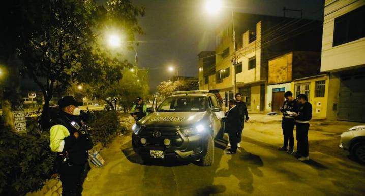 Los Olivos: Asesinan a ciudadano venezolano que hace pocos días ingresó al país Extranjero habría estado tomando fotografías en zona de Los Olivos, cuando desconocidos en moto le dispararon