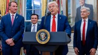 Vance: Trump explora opciones respecto a la Ley de Insurrección
