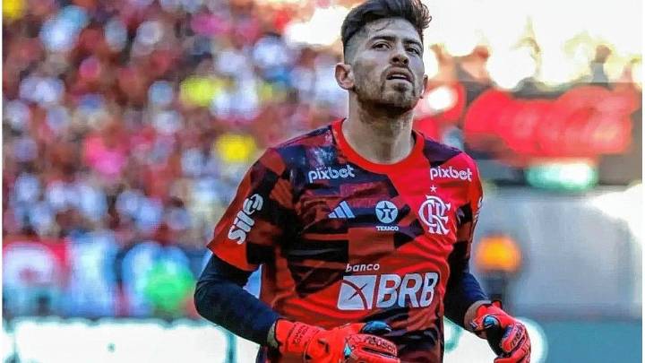 Sin chances en Argentina: ¿Agustín Rossi analiza jugar para otra Selección?