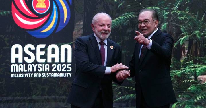 EEUU acerca posiciones comerciales con China y Brasil