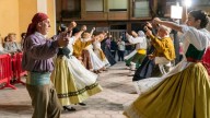 Torrent baila al compás de su historia con la representación de la Xàquera