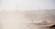 Viento zonda y ráfagas que superarán los 60 km/h, la alerta que complica a Neuquén: ¿qué pasa con Río Negro?
