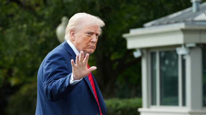 What is Trump’s approval rating? Americans react to shutdown, troops