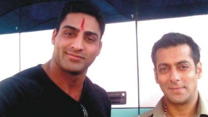 'Rest In Peace Praa': Salman Khan Mourns His Tiger 3 Co-star Varinder Singh Ghuman's Demise