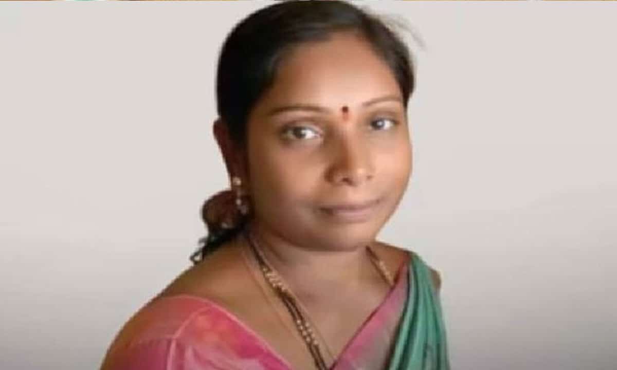 Karnataka woman librarian dies by suicide over ‘unpaid’ salary; BJP blames Congress govt