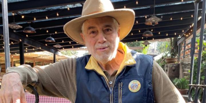 ¿Volverá? TV Azteca rompe el silencio sobre la ausencia del Tío Pepe de La Granja VIP tras insultos de Jawy