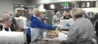 Mozel Sanders Foundation seeking 800 volunteers for Thanksgiving Day meal