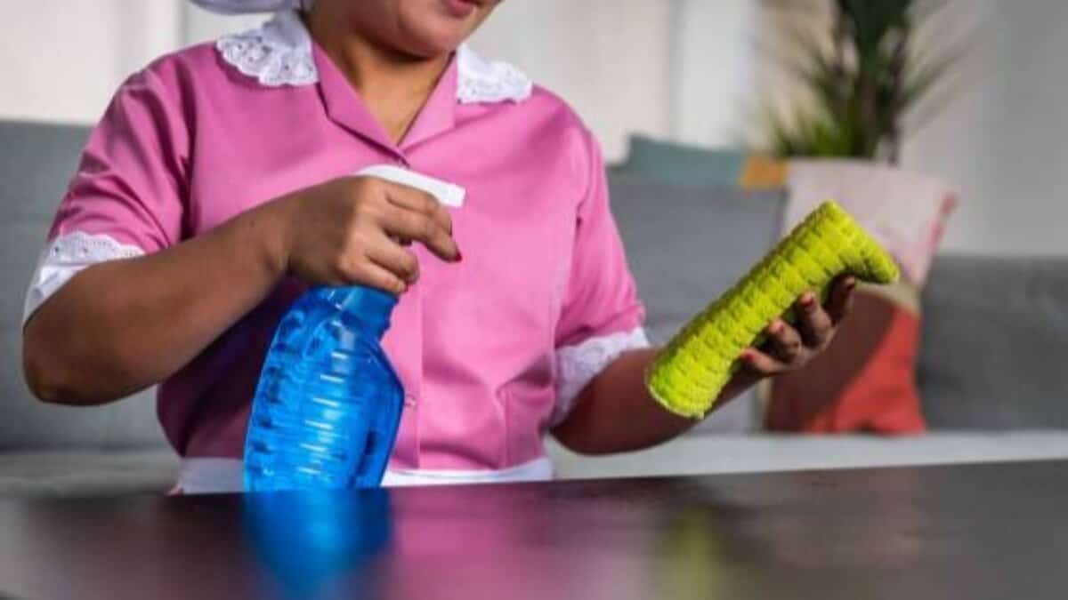 Saudi Arabia bans employers from charging any fees from domestic workers