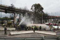 México: "exceso de velocidad y falta de pericia" causaron explosión de camión de gas