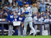 SCLN de MLB: Jackson Chourio la saca pero Yoshinobu Yamamoto se recompuso y brilló, ahora los Dodgers van a casa con ventaja 2