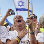 Israeli hostages, Palestinian prisoners are released as part of ceasefire in Gaza