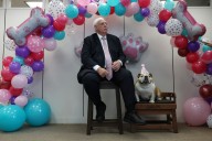Senator hosts birthday party for dog during D.C. shutdown
