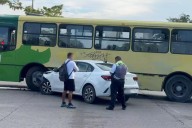 Conductor de camión huye tras provocar un accidente en Playa del Carmen; reportan un lesionado