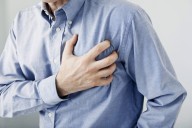 Kashmir: Father Dies of Heart Attack After Son Breathes His Last in His Lap